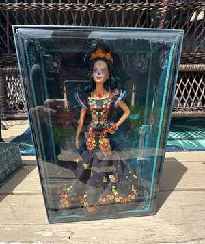 Barbie Signature Dia De Muertos Day of the Dead Collector Doll FXD52